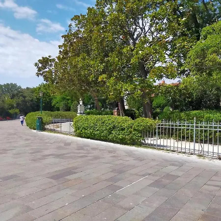 Biennale Near San Marco 公寓